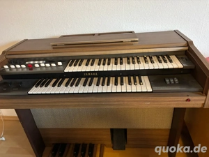 Heimorgel Yamaha zu verschenken