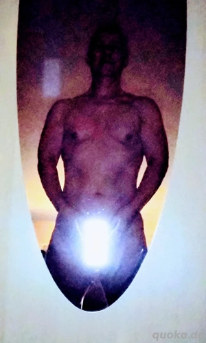 DOM sucht Frau die sich  ,,unterwerfen" will :-))