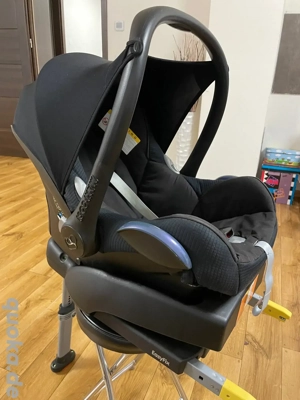 Maxi-Cosi Easy Fix: Babyschale inkl. Isofix-Basis 