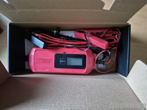 Batterieladegerät für KFZ und Motorräder