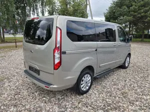 Ford Tourneo Custom Titanium
