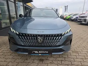 Peugeot 308 SW Hybrid 145 GT Bild 2