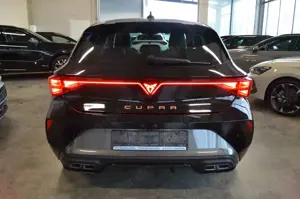 CUPRA Leon 1.5 eTSI DSG EDGE-PAKET|LED|R.KAMERA|ACC|18 Bild 4