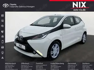 Toyota Aygo 1.0 x-play Team Deutschland