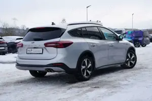 Ford Focus Turnier Active X *Garantie*AHK*ACC*BO* Bild 5