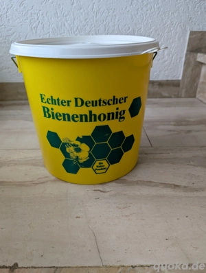 Kunststoffeimer ca. 80 Stück original für Honig 12,5 KG sehr gut erhalten mit Deckel