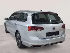 Volkswagen Passat Passat Variant Plug-In-Hybrid GTE PANO AHK NAV Bild 2
