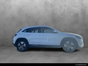 Mercedes-Benz GLA 200 GLA 200 AHK/PANO/KAMERA/LED/ADVANCED/WINTER SHZ Bild 4