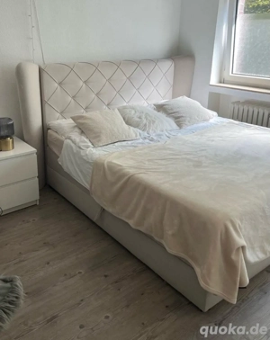 Boxspringbett 180 x 200 cm beige Chesterfield Stil