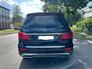Mercedes-Benz GL 350 BlueTEC 4Matic 7G-TRONIC Bild 3