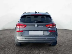Hyundai i30 SW T-GDI AT|NAVI|KAMERA|WINTERPAKET|TEMPOMAT Bild 5