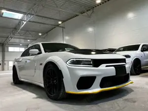 Dodge Charger 6,4 SRT Widebody Scat Pack Navi  Leder