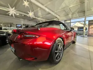 Mazda MX-5 2024 Exclusive-line 2ST 1.5L SKYACTIV-G 132 6MT RW Bild 5