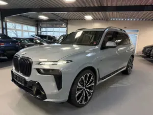 BMW X7 40d M Sport Pro -Crystal-BowersW-SkyLou-23Zo