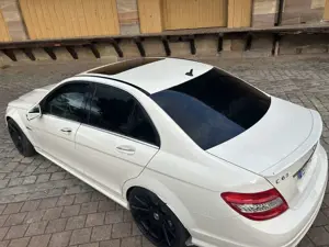 Mercedes-Benz C 63 AMG 7G-TRONIC Bild 2