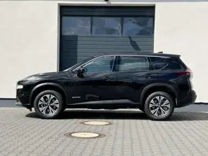 Nissan X-Trail Acenta 1,5 VC-T e-4ORCE 157kW 7 Sitze 157 kW (2...