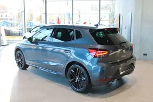 SEAT Ibiza 1.0 TSI 85kW DSG *FR Black Edition Bild 5