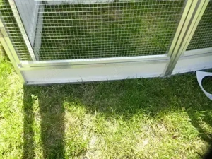 Schöne Alu Voliere für Papageien und andere Vögel Bild 8
