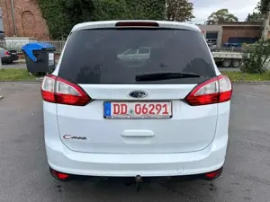 Ford Grand C-Max Grand C-Max 2.0 TDCi/ neuer TÜV Bild 5