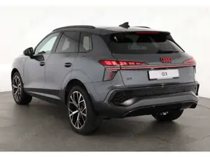 Audi Q3 TFSI quattro S line LP: 74.992,- /AHK/Head-up/Pano Bild 4