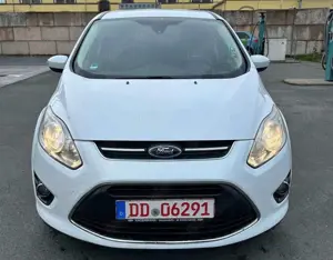 Ford Grand C-Max Grand C-Max 2.0 TDCi/ neuer TÜV Bild 2
