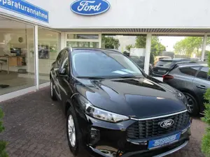 Ford Kuga 1.5 EB TITANIUM