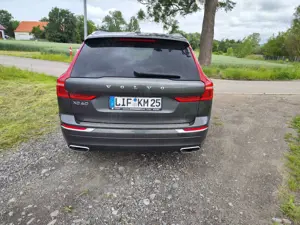 Volvo XC60 D5 AWD Geartronic Inscription Bild 4