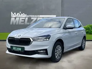 Skoda Fabia ESSENCE 1.0MPI LED+SHZ+PDC+NSW+LANE-ASSIST Klima