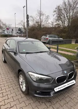 BMW 118 118 i Advantage + Sonderaustattung - Preis VB
