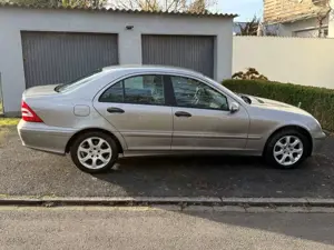 Mercedes-Benz C 180 C Limousine C 180 Kompressor