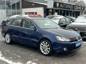 Volkswagen Golf Exclusive Leder Pano BI-Xenon Winter-Paket Navi