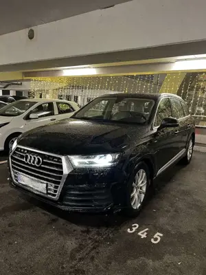 Audi Q7 Q7 Diesel 3.0 TDI quattro tiptronic