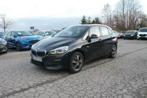 BMW 225 XE NAVI KLIMATR PDC RFK LED