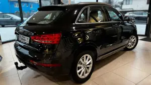 Audi Q3 1.4 TFSI S tronic sport *AHK*Alcantara*Navi* Bild 4