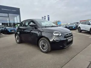 Fiat 500e Hatchback ICON 23,8 kw Bild 2