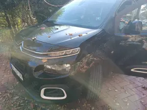 Citroen Berlingo Berlingo M BlueHDi 130 EAT8 SHINE Bild 4