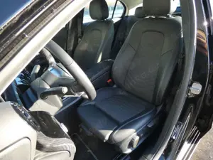 Mercedes-Benz A 180 d DCT LED Navi Teilleder SHZ Kamera 18" Bild 5