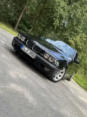 BMW 520 520i