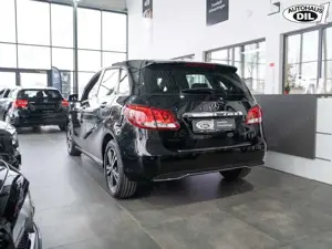 Mercedes-Benz B 180 7G-DCT *PDC*NAVI*SHZ*SCHECKHEFT* Bild 5