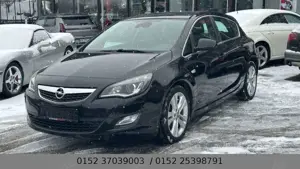 Opel Astra J Lim. 5-trg. Innovation TÜV PDC  SHZ Xen Bild 1