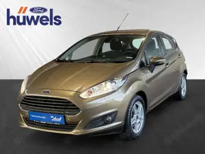 Ford Fiesta Titanium  1.0l Ecoboost PDC+KLIMA+MS +BT+ZV+