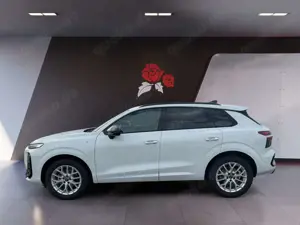 Audi Q3 1.5 TFSI S-tronic S-line AHK RFK Matrix-LED Bild 3