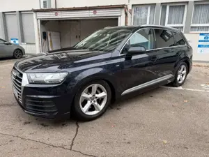 Audi Q7 3.0 TDI quattro S-LINE-LED-STANDH.-7-SITZE