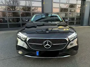 Mercedes-Benz E 220 d 9G Automatik Limousine Kamera Garantie