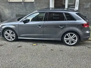 Audi A3 2.0 TDI Sportback S line  quattro S tronic  Sthz.