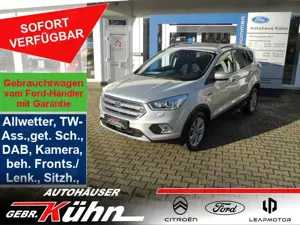 Ford Kuga 2.0 TDCi 4x4 Aut. Titanium - Xenon, AHK, Navi, TW