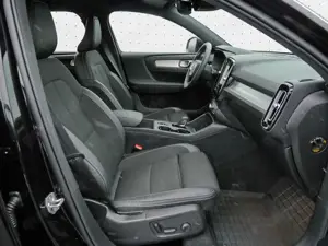 Volvo XC40 T5 Hybrid BusinessPro*AHK*Navi*Stand*360° Bild 3