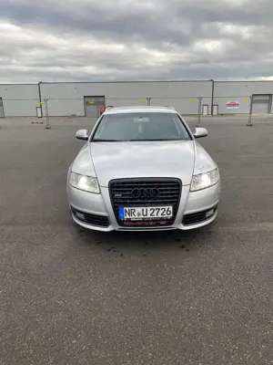 Audi A6 Avant 3.0 TDI DPF quattro tiptronic
