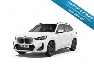 BMW iX1 M Sport xDrive 30 Sportpaket HUD AD Navi Digitales