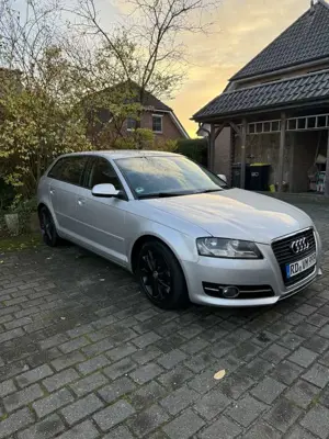 Audi A3 2.0 TDI Sportback DPF Ambiente Bild 4